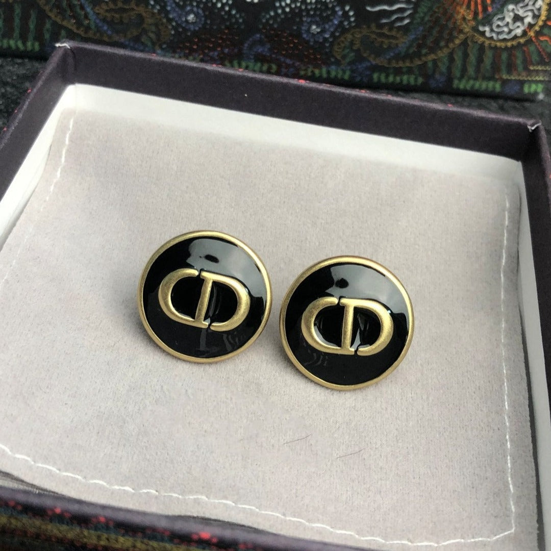 DIOR STUD ONYX EARRINGS