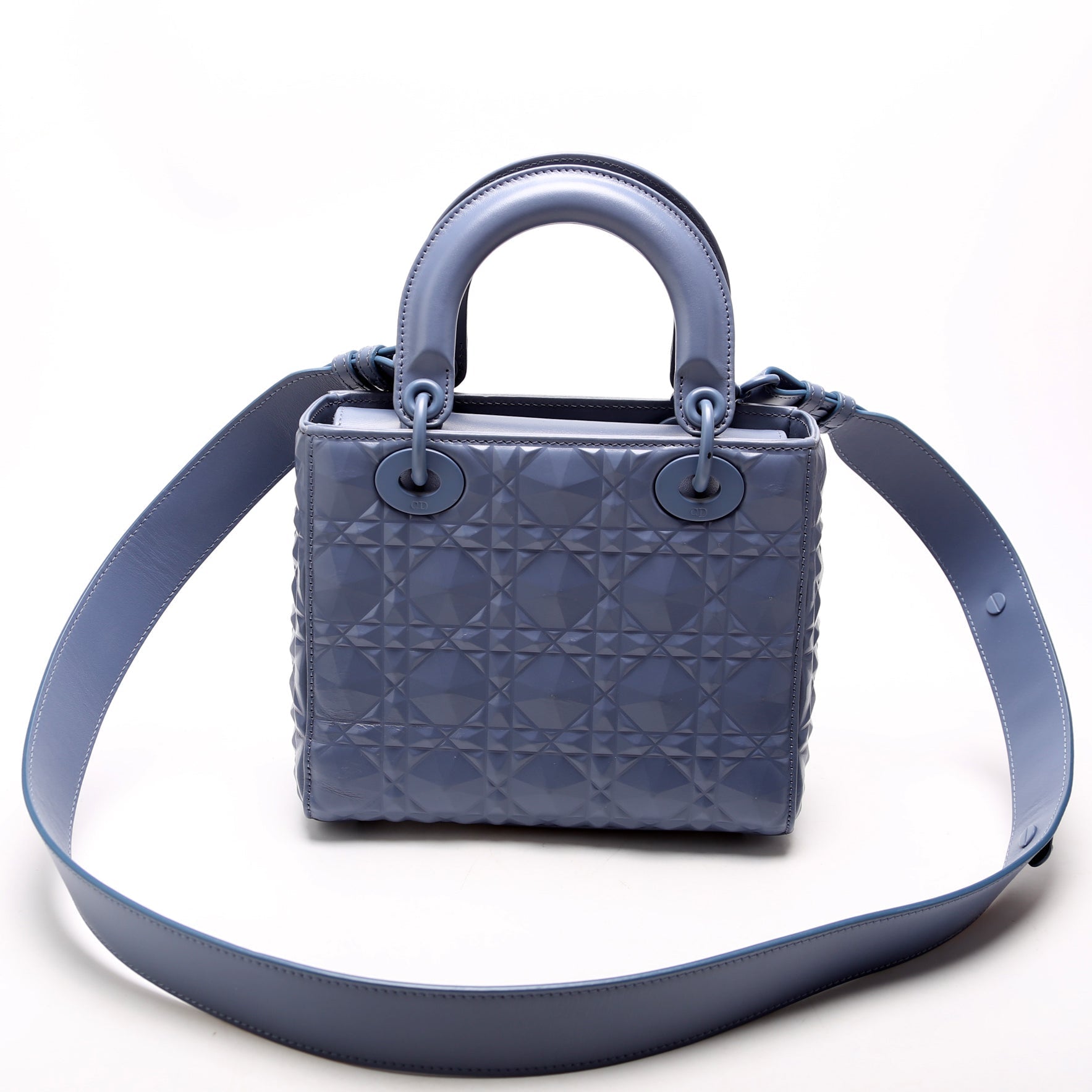 Lady Dior Medium Diamond Cannage Blue