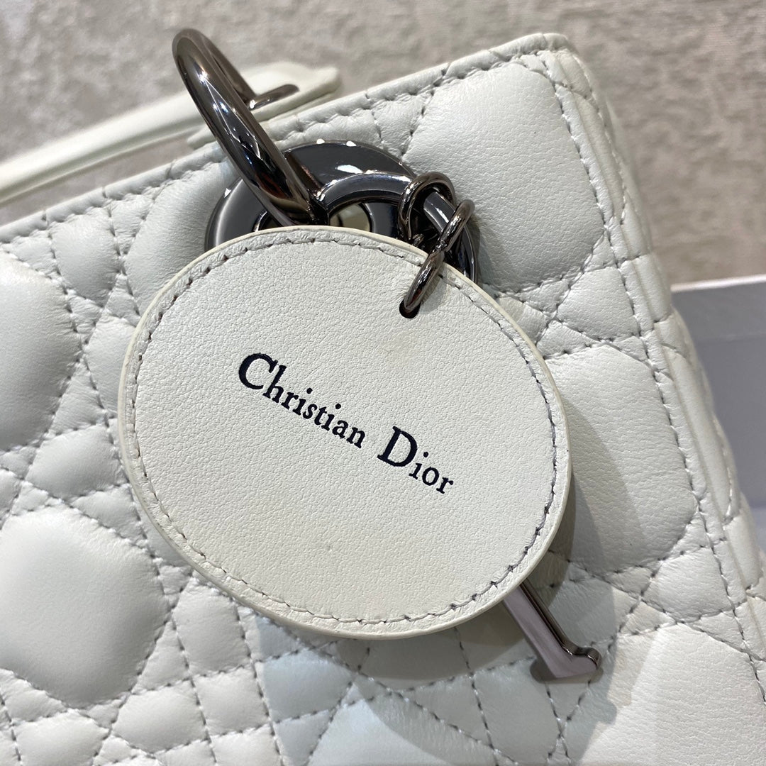 DIOR small lady 20 white lambskin shw