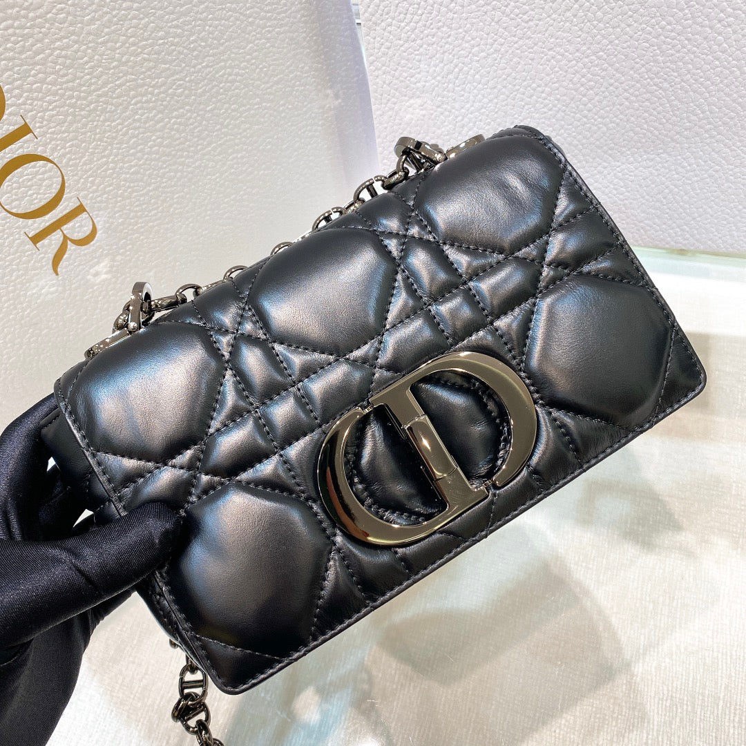 DIOR SMALL CARO BAG 20 BLACK MACROCANNAGE CALFSKIN BLACK HARDWARE