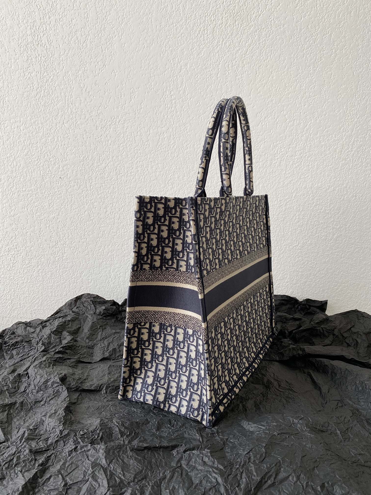 DIOR large book tote 42cm oblique embroidery calfskin