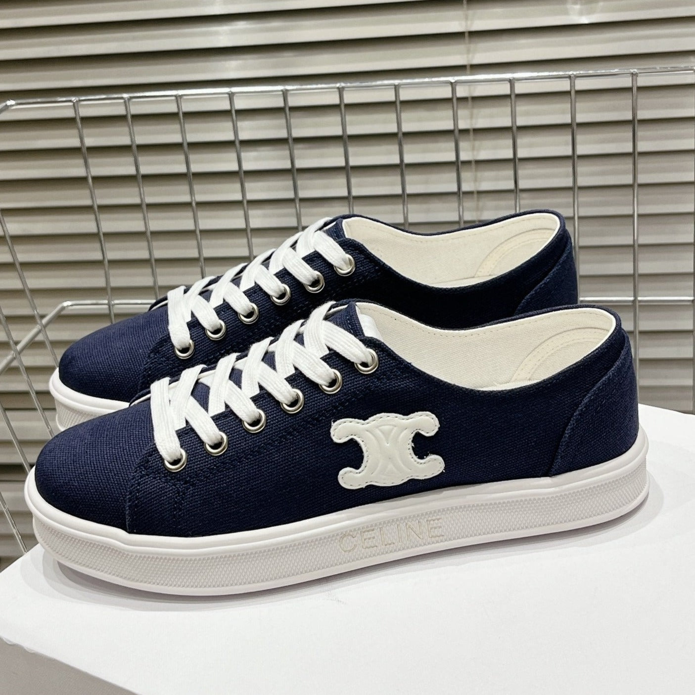 Celine JANE SNEAKERS LOW LACE-UP WITH TRIOMPHE PATCH IN CANVAS AND CALFSKIN NAVY/WHITE LOGO