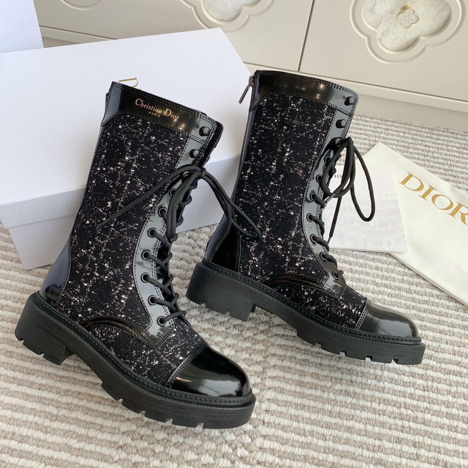 DIOR D-Unit Ankle Boot In Black Tweed Fabric And Glossy Cowhide 105086