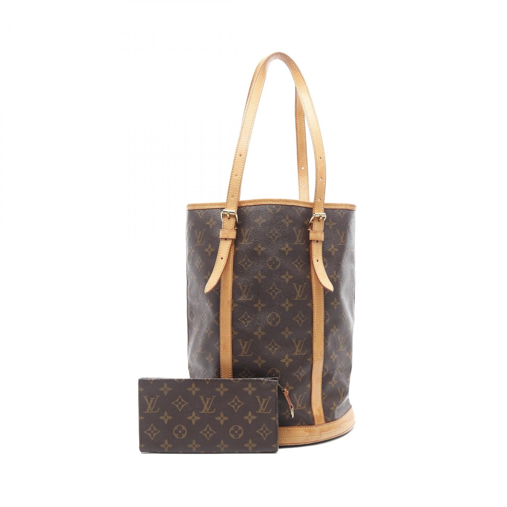 Louis Vuitton Bucket GM Monogram Shoulder Bag
