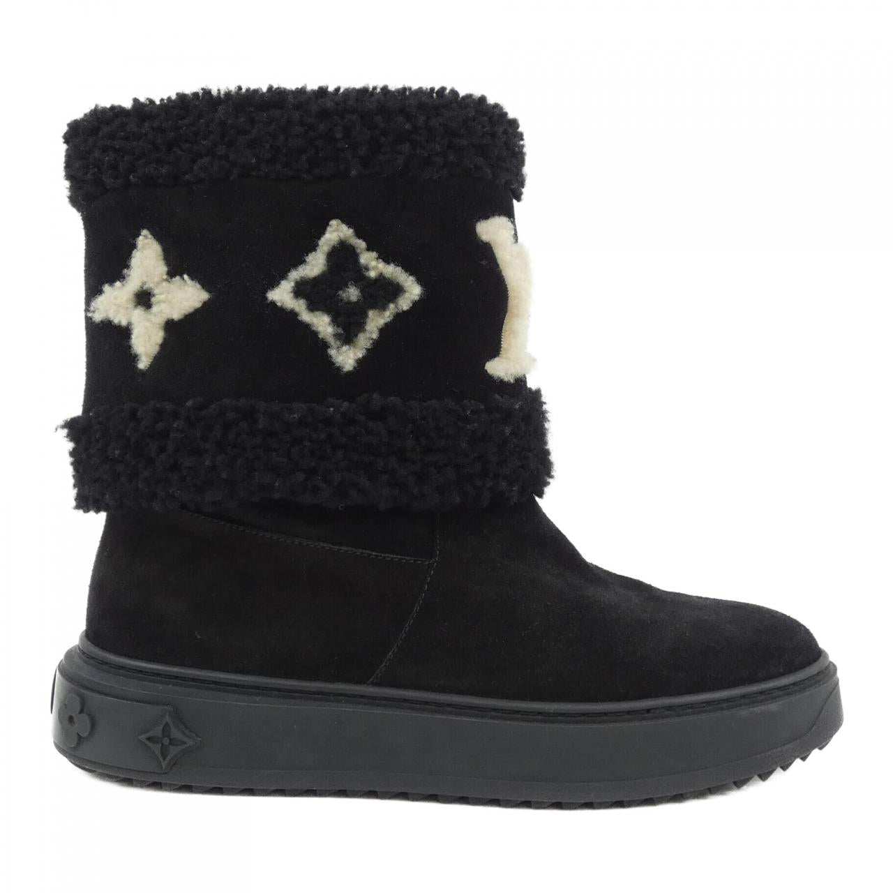 Louis Vuitton Snowdrop Line Shearling Boots