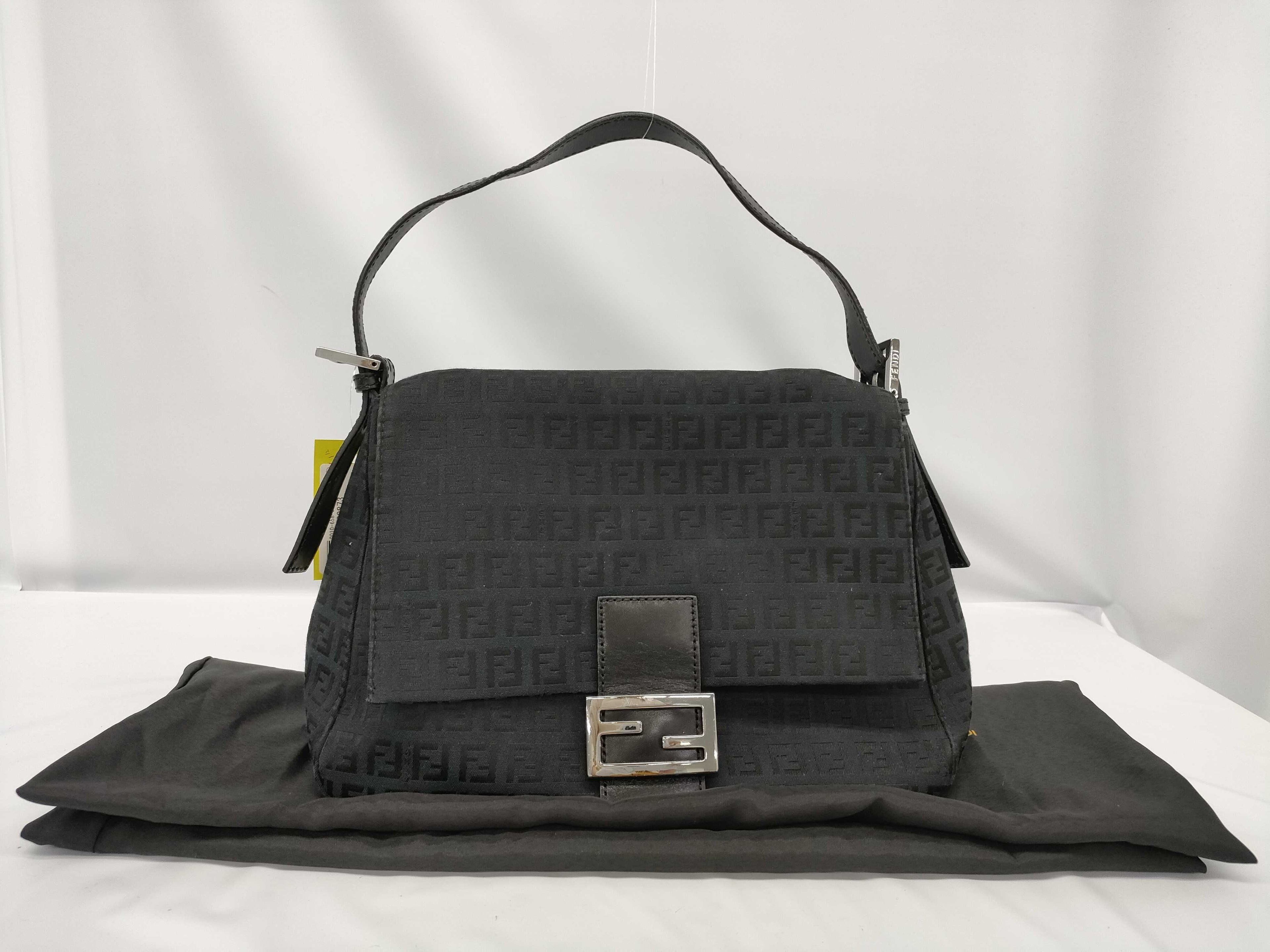 Fendi Zucchino Leather Shoulder Bag ()