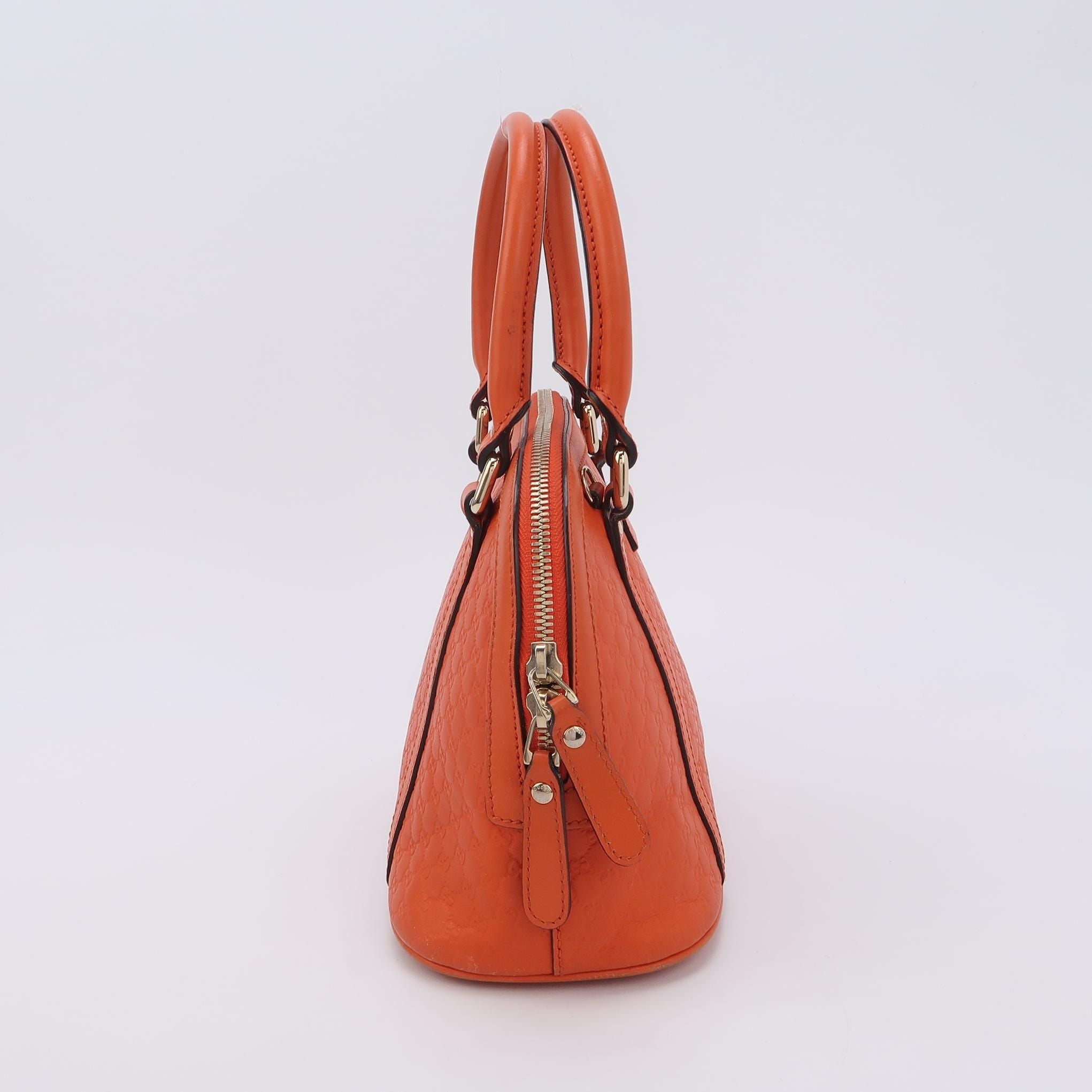 Gucci GG Supreme Crossbody Bag 24102078911119