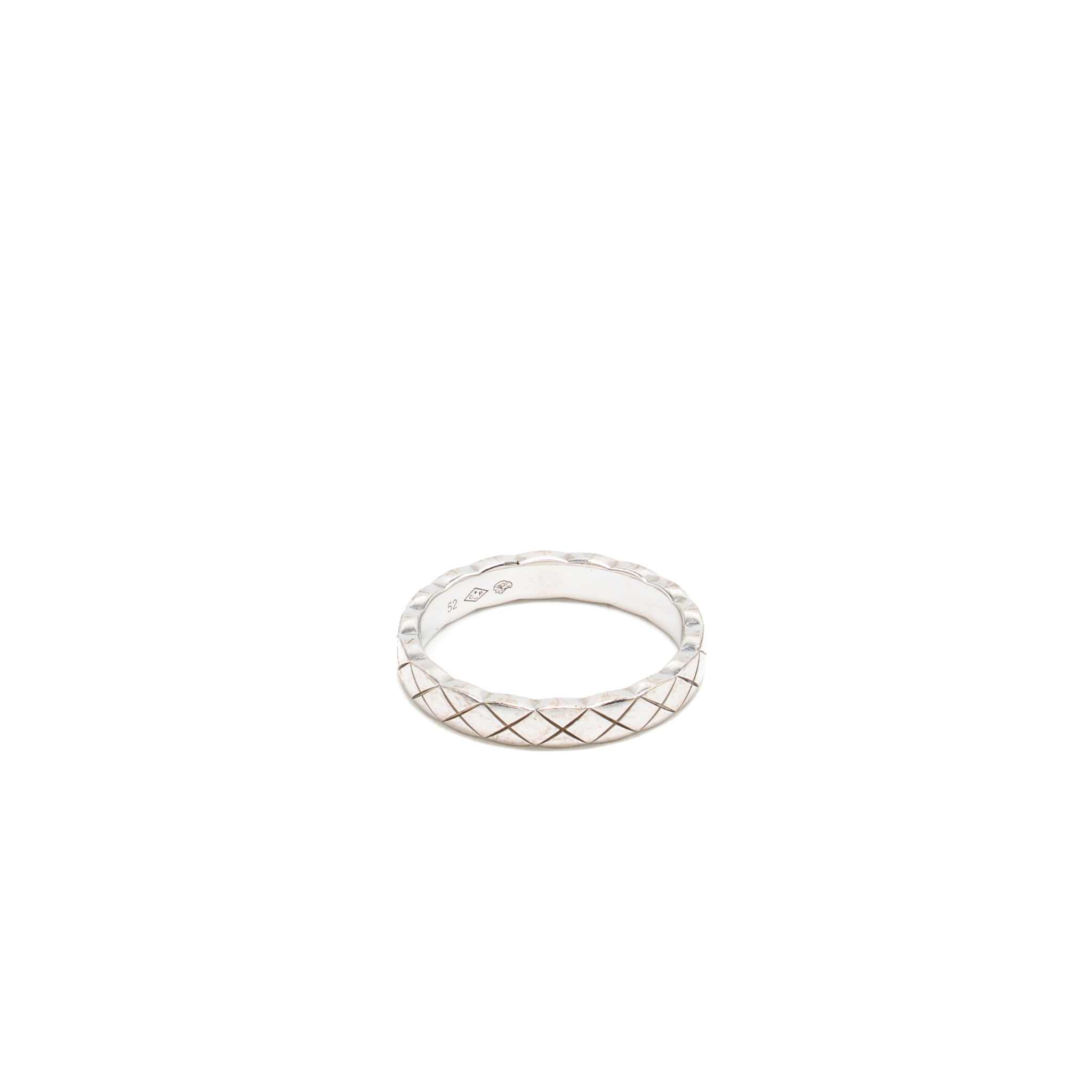 Chanel Size 52 coco crush ring mini version 18k white gold