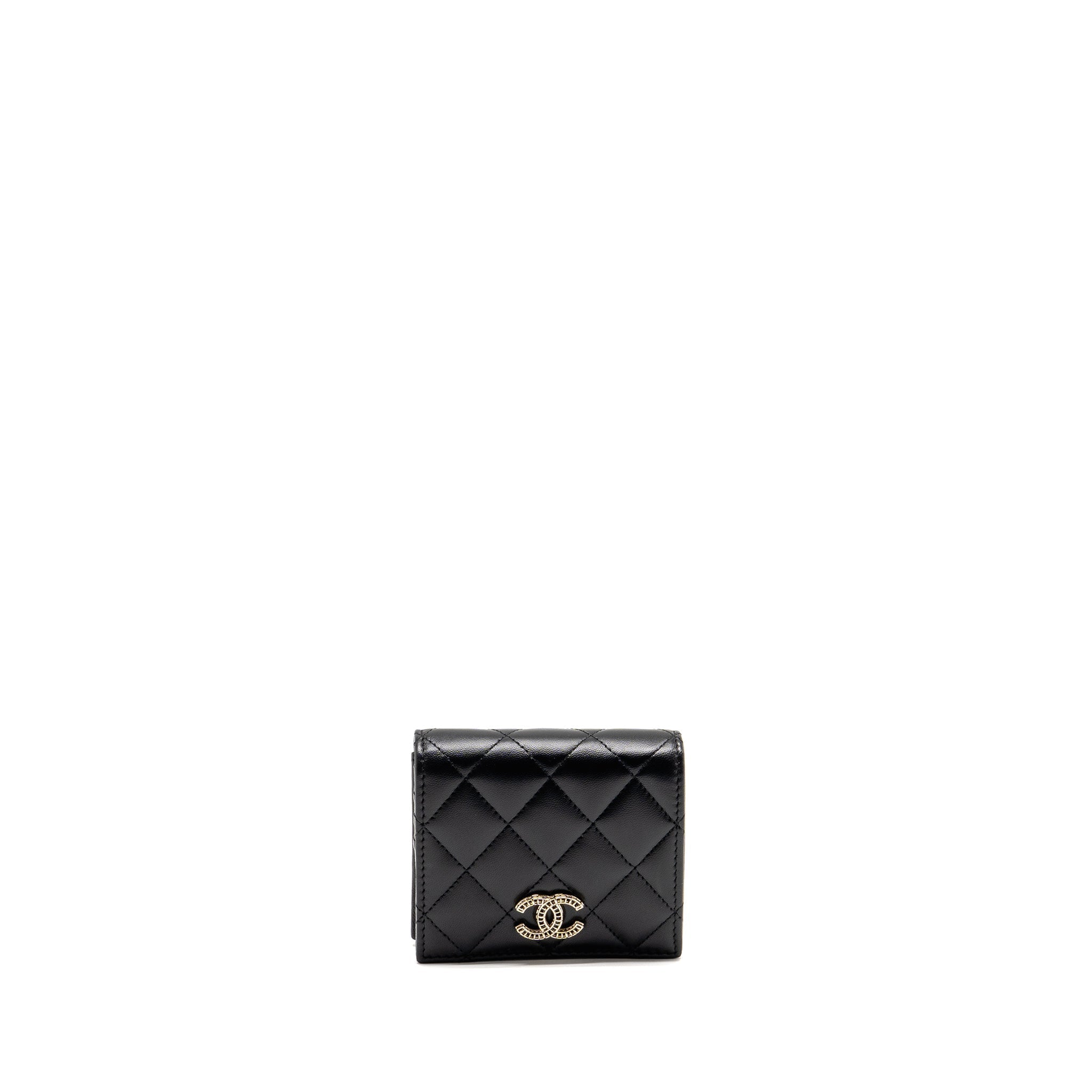 Chanel Detailed CC Logo Quilted Wallet Lambskin Black LGHW (Microchip)