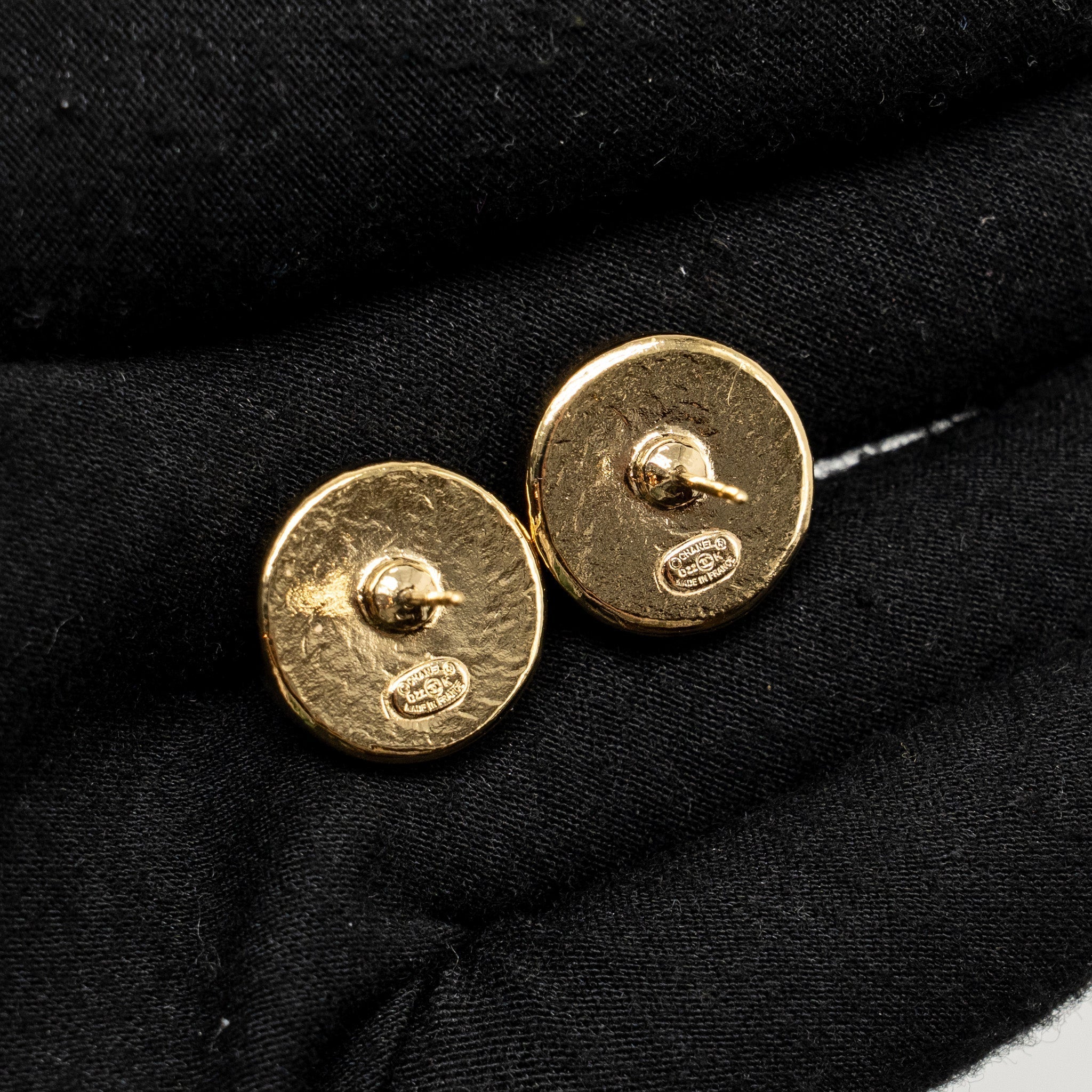 Chanel Round CC Logo Earrings Red Gold Tone