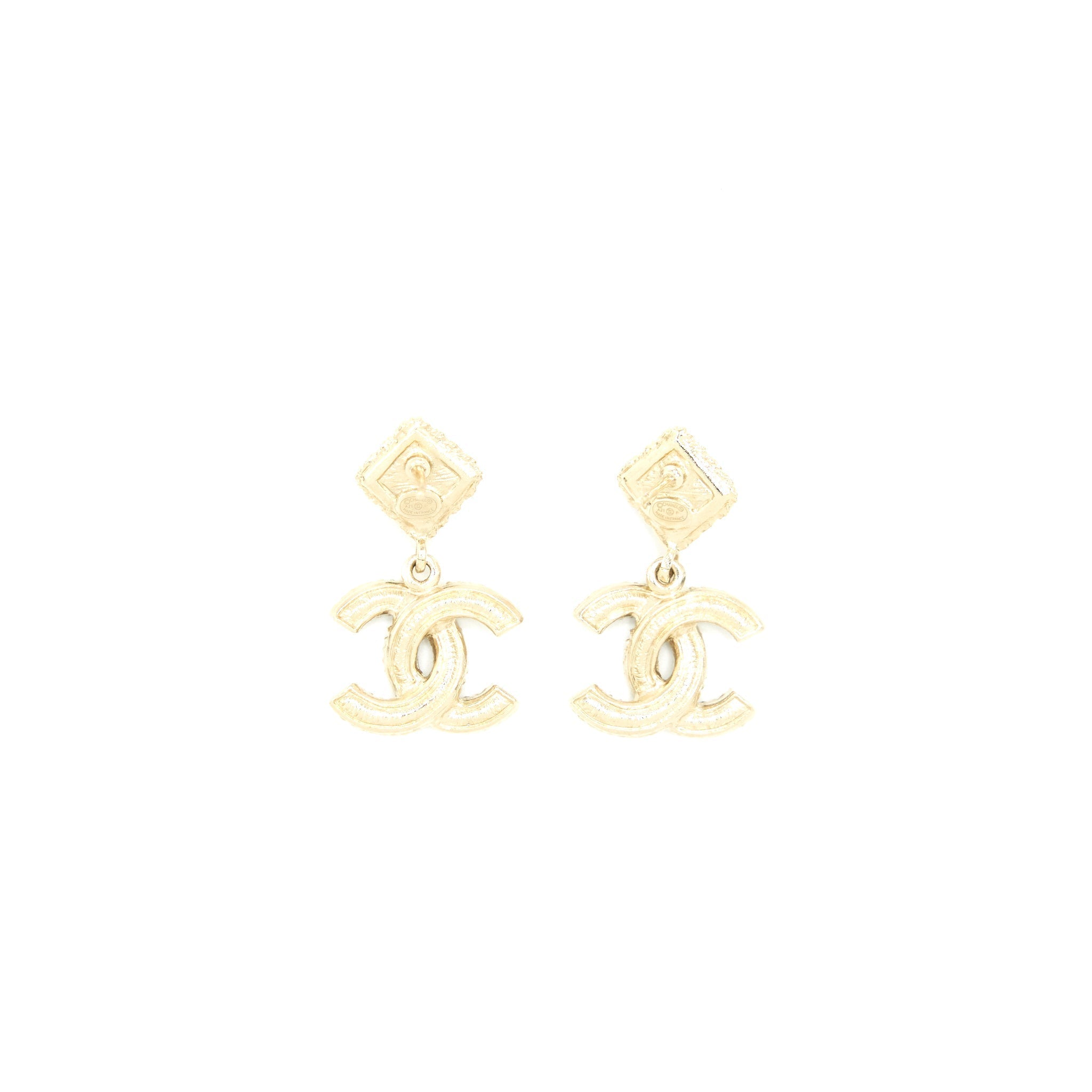 Chanel CC Logo With Flower Black And White Drop Earrings GHW