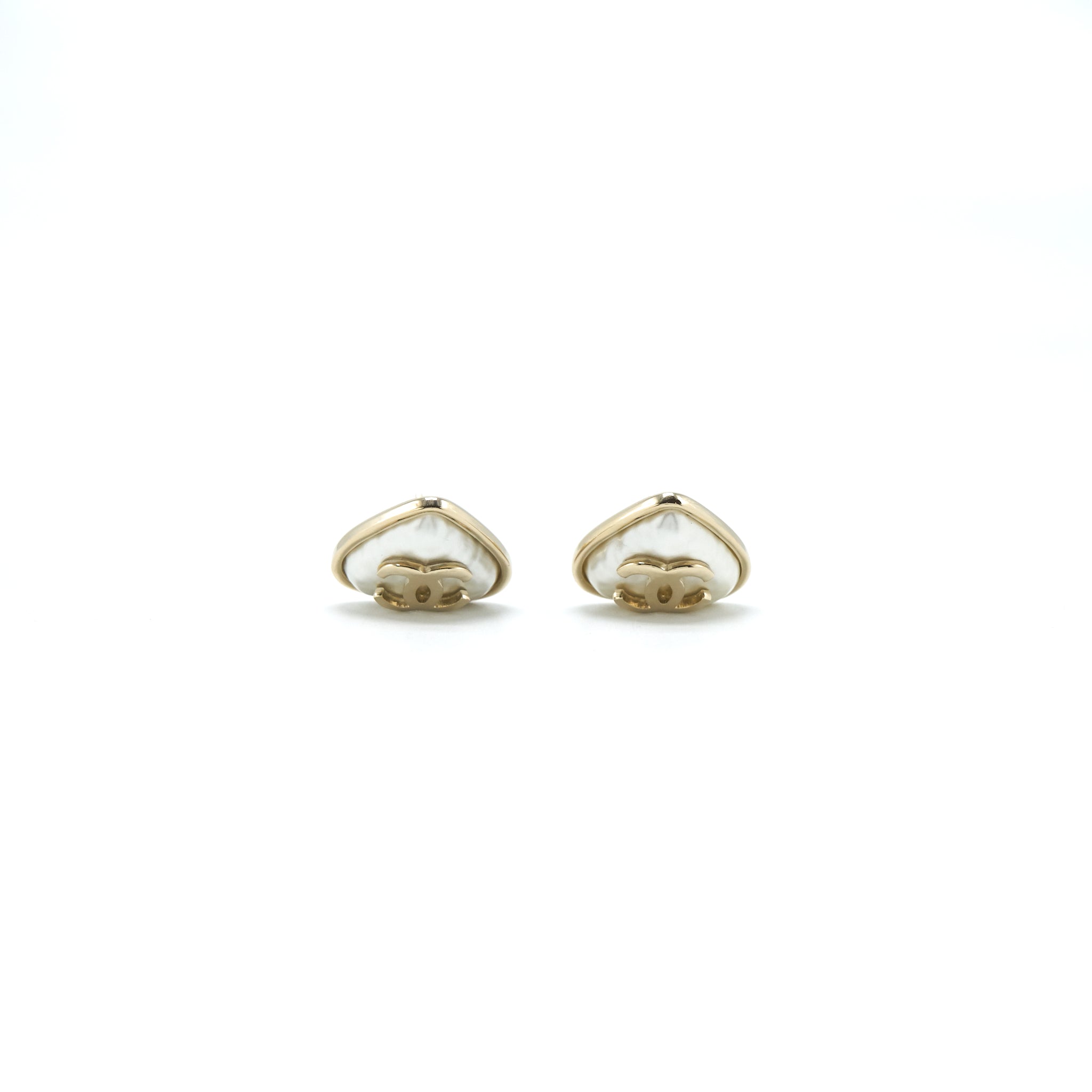 Chanel 22c giant heart earring