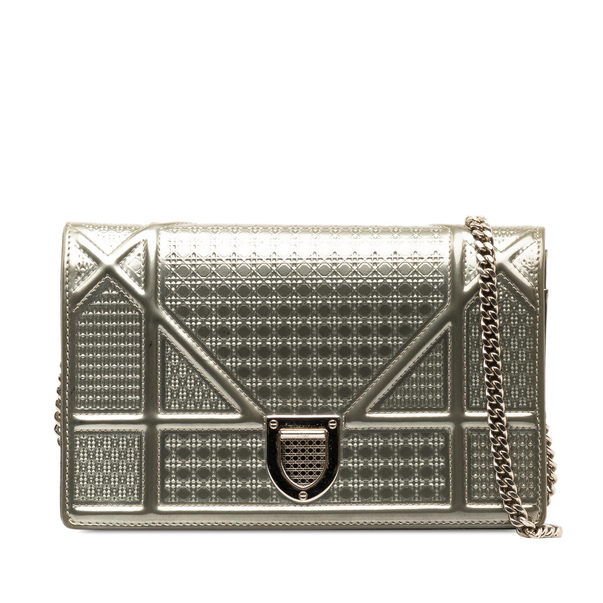 Dior Baby Patent Microcannage Diorama Wallet on Chain (SHG-tQS2vd)