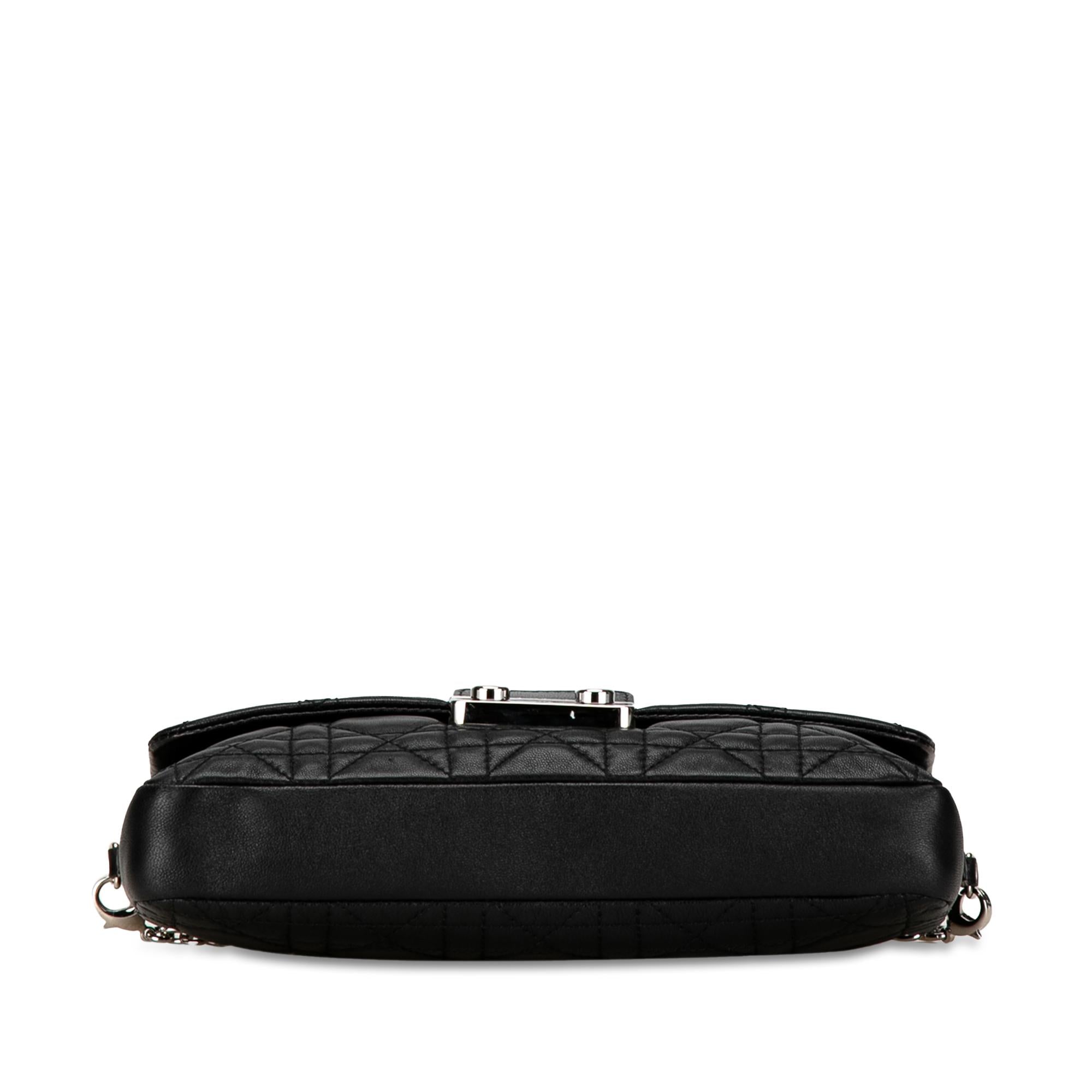 Dior Lambskin Cannage New Lock Pouch (SHG-G0dqMP)