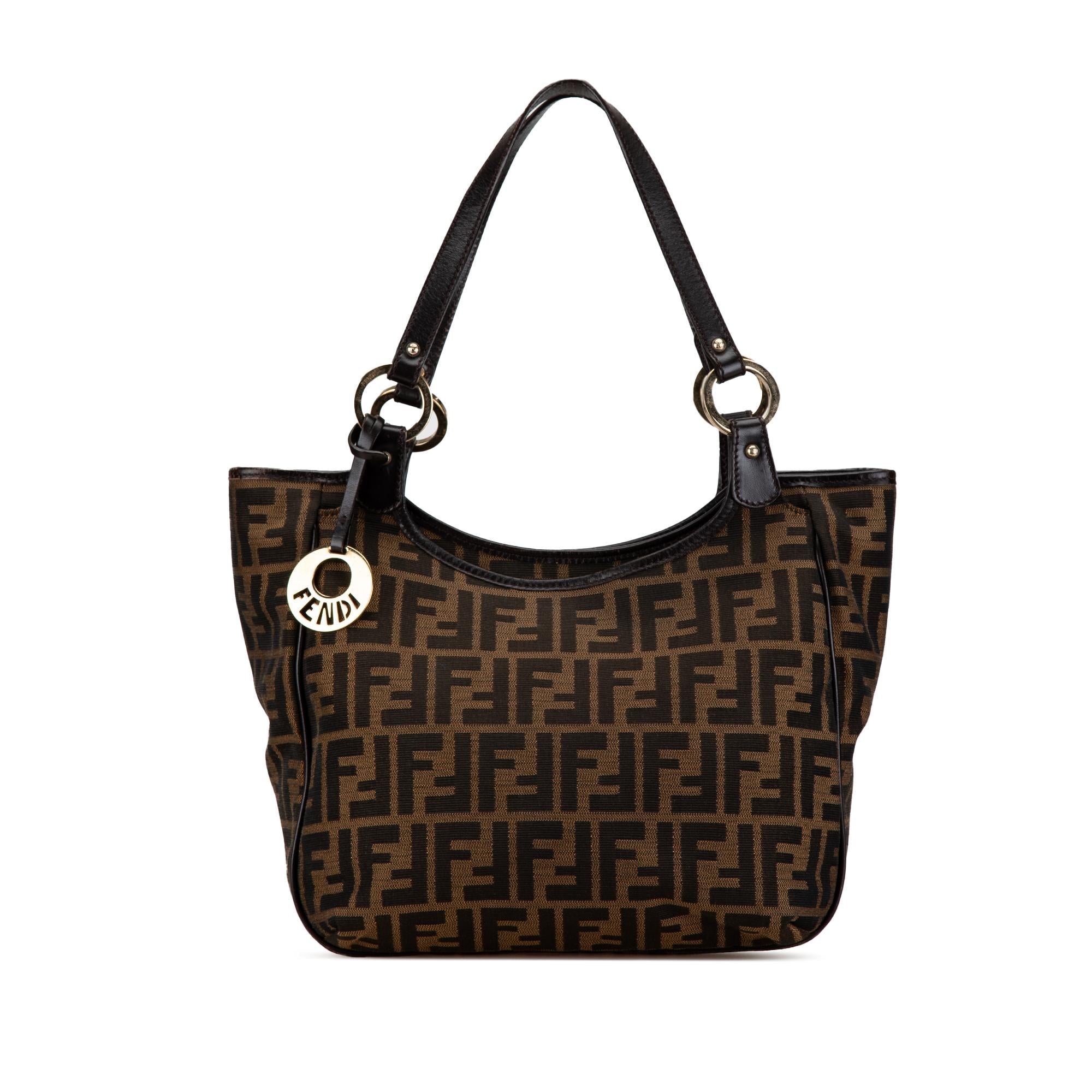 Fendi Zucca Canvas Chef Tote (SHG-6Cg0kv)