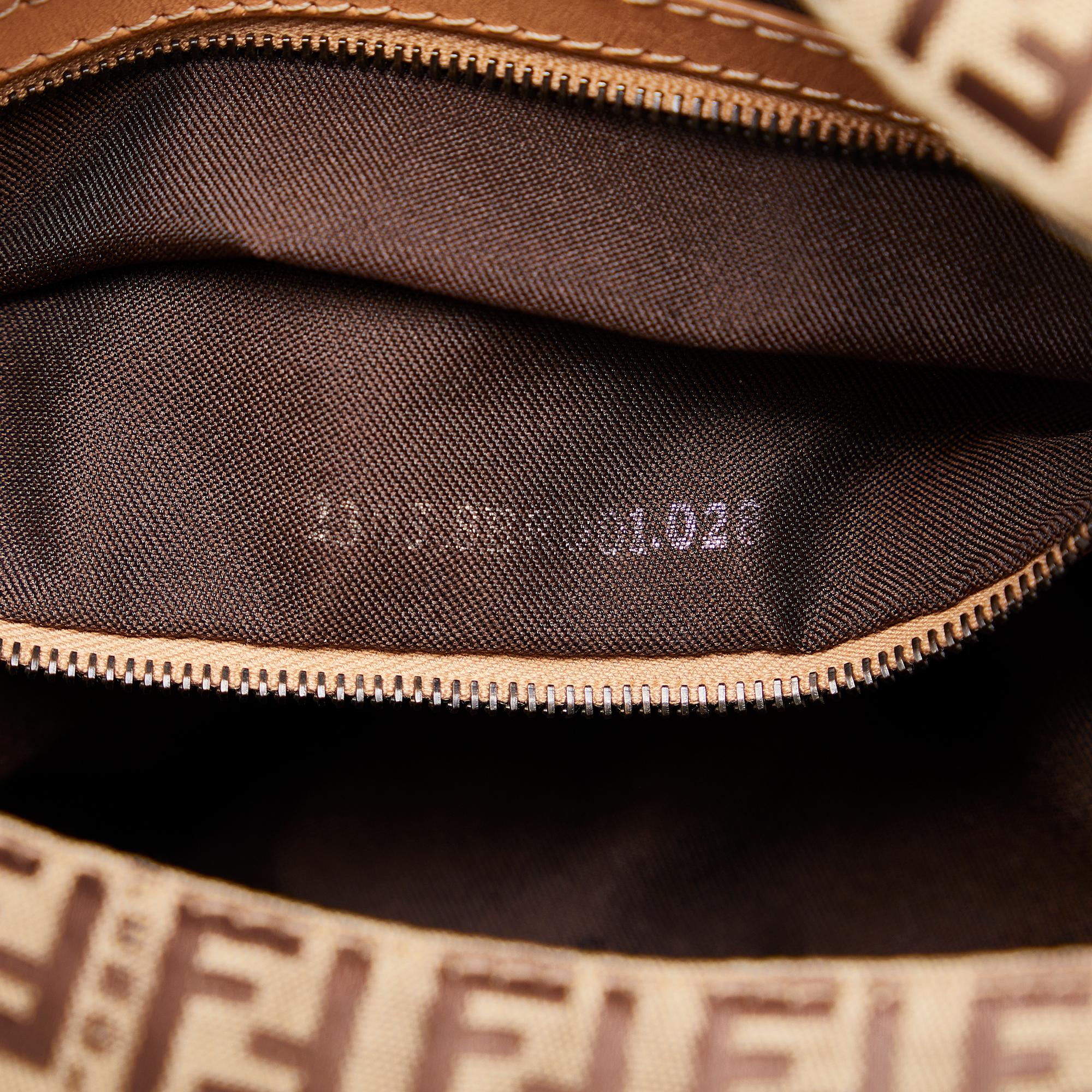 Fendi Zucchino Mamma Forever (SHG-VNz1Wu)