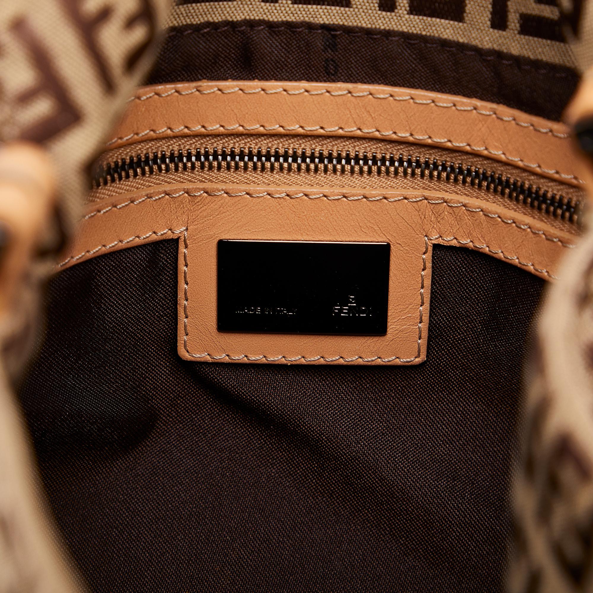 Fendi Zucchino Mamma Forever (SHG-VNz1Wu)