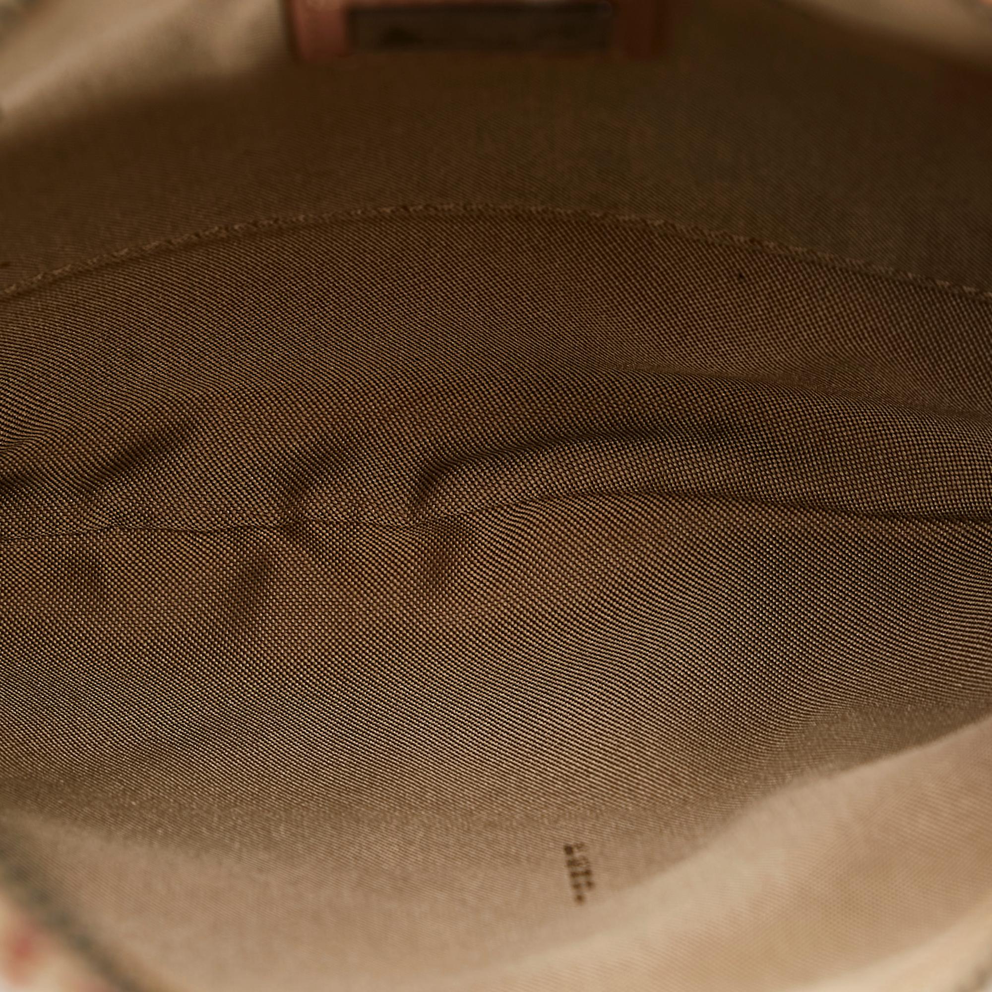 Fendi Zucchino Oyster (SHG-vSnkau)