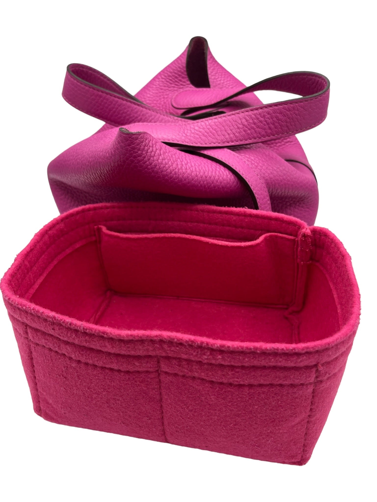 HERMES - Pink Taurillon Clemence Picotin Lock 18 Handbag