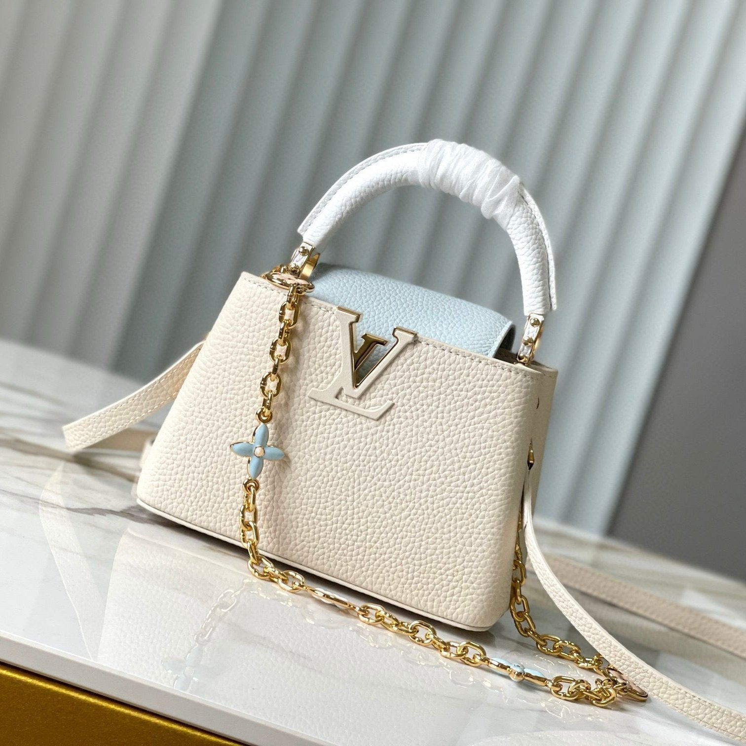 Louis Vuitton CAPUCINES MINI 21 CREAM CLOUD BLUE TAURILLON GOLD HARDWARE