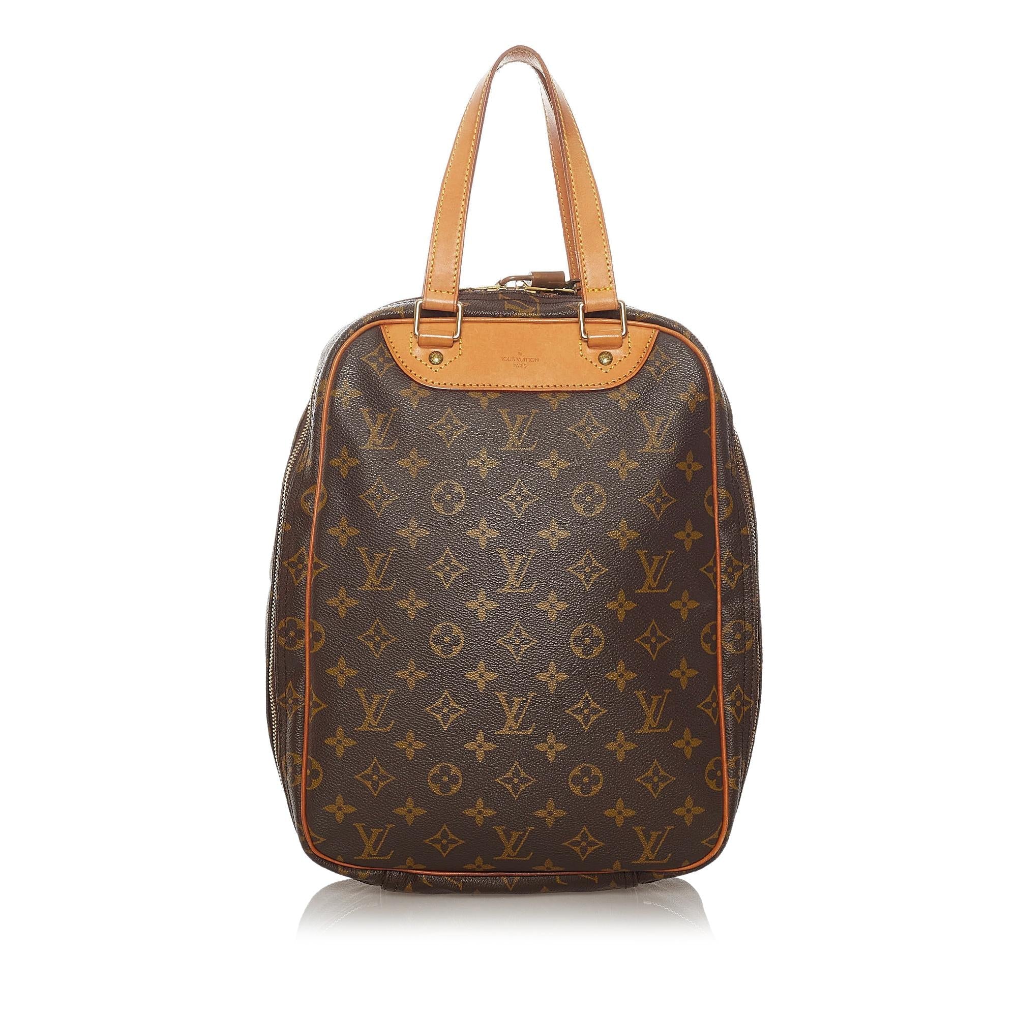 Louis Vuitton Monogram Excursion (SHG-28371)