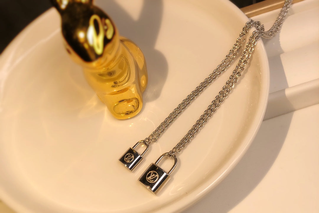 Louis Vuitton CHARITY LOCK NECKLACE
