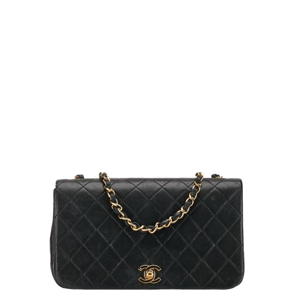 Black Leather Chanel Shoulder Bag