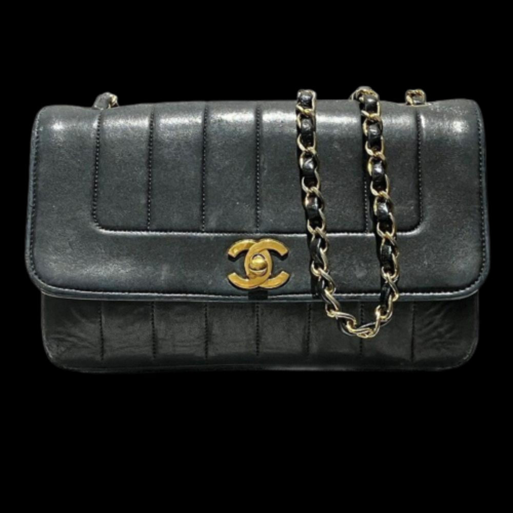 Black Leather Chanel Shoulder Bag