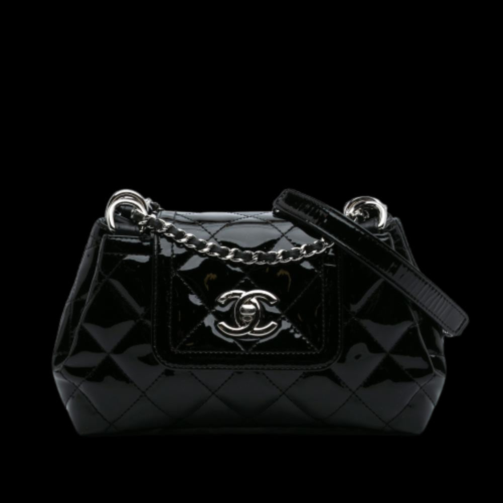 Black Leather Chanel Flap Bag