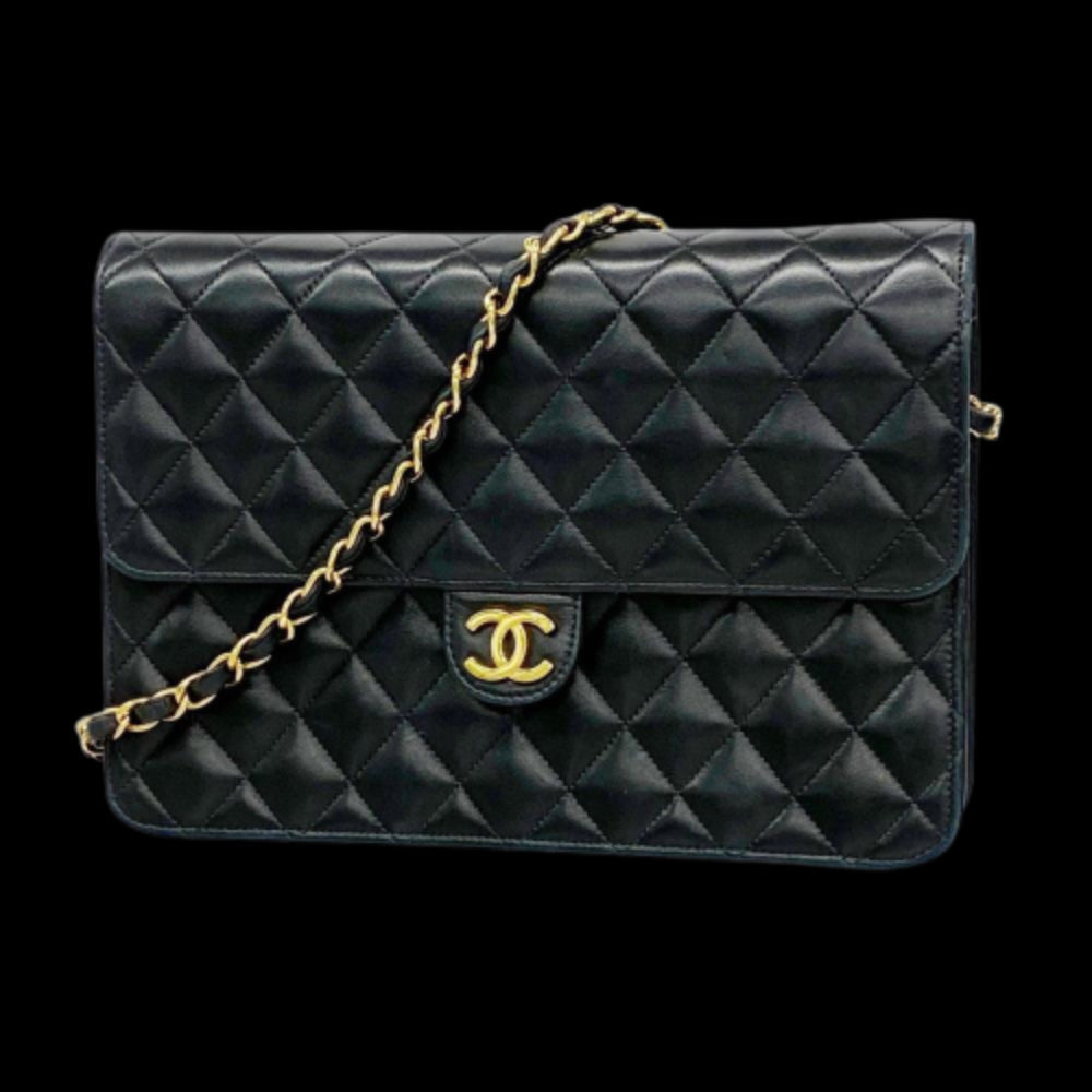 Black Leather Chanel Shoulder Bag