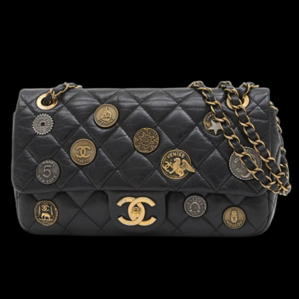 Black Leather Chanel Shoulder Bag