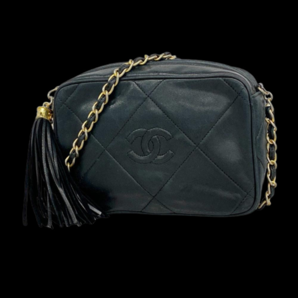 Black Leather Chanel Shoulder Bag
