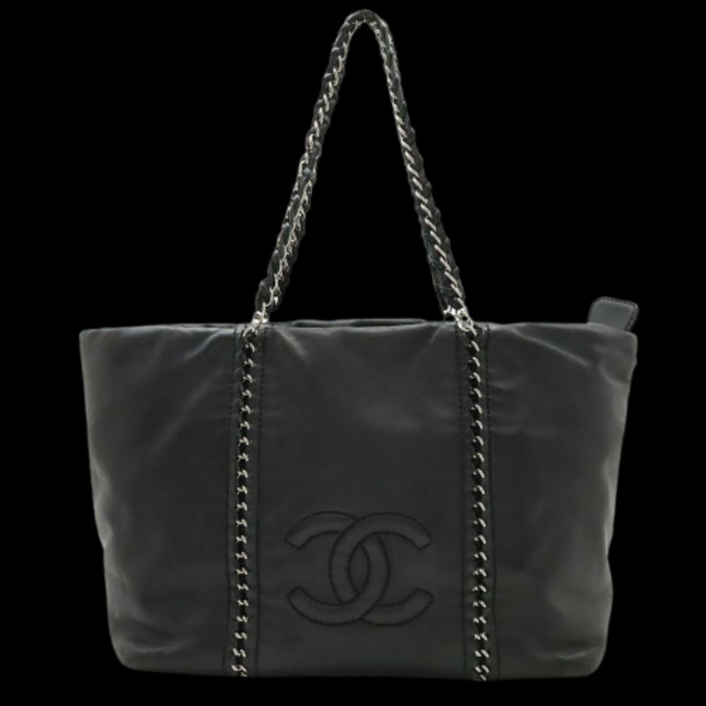 Black Leather Chanel Shoulder Bag