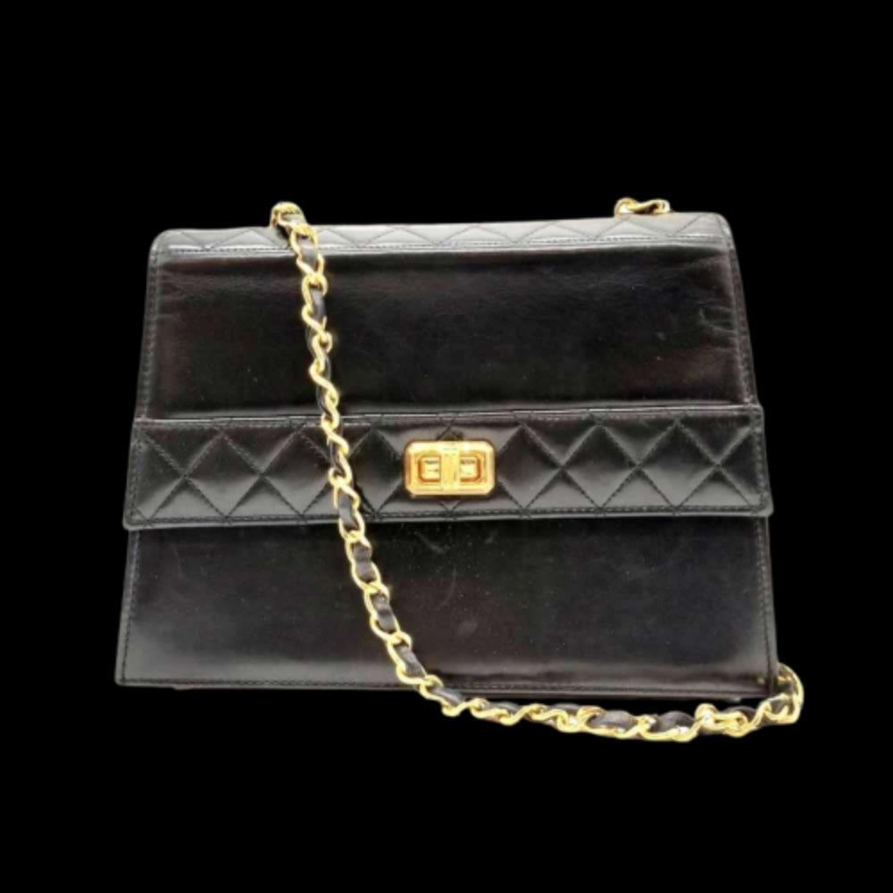 Black Leather Chanel Shoulder Bag