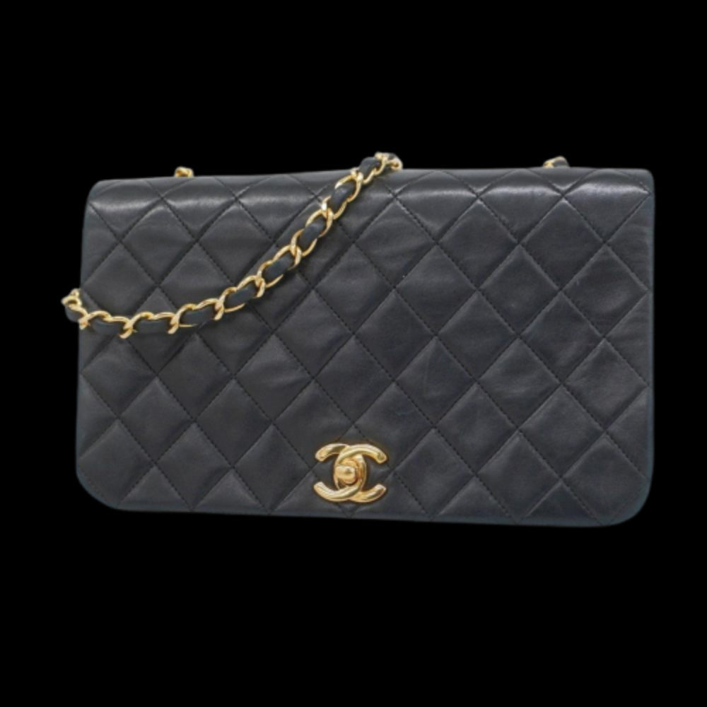 Black Leather Chanel Shoulder Bag