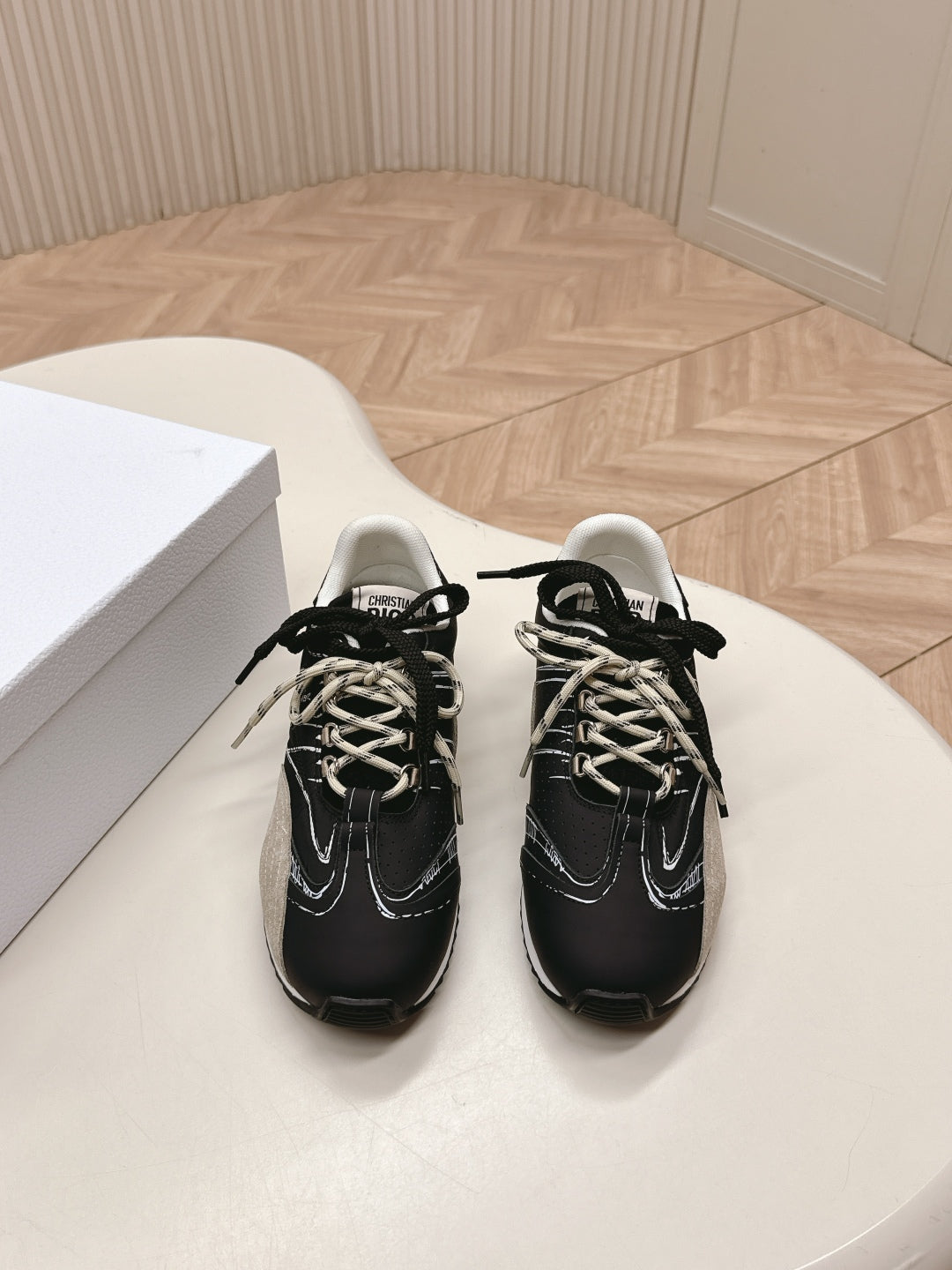 DIOR 25 Sketch Sneaker Calfskin with Suede 241609