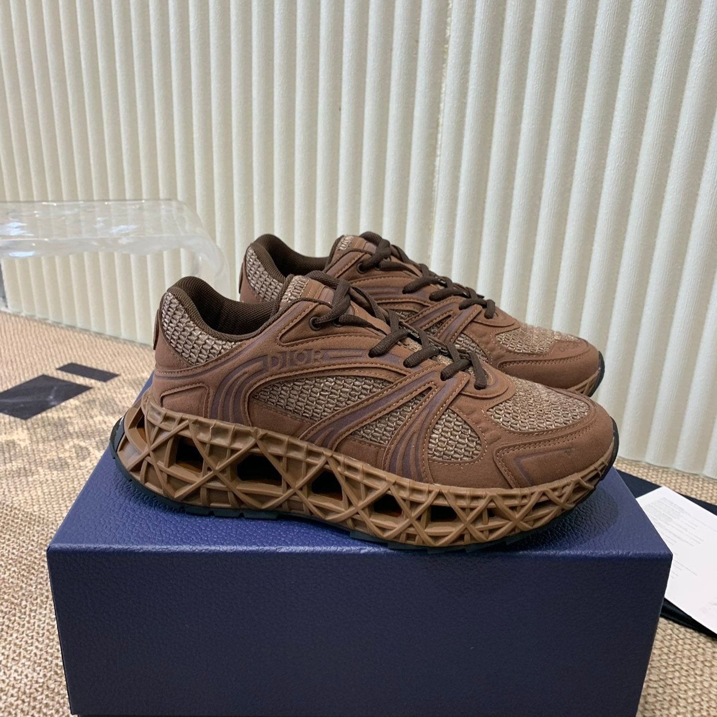 DIOR Sneaker B35 In Brown Suede And Fabric 113129