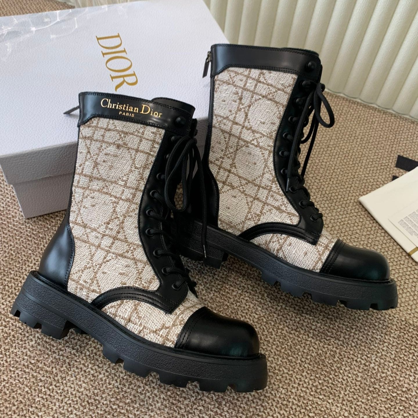 DIOR D-Unit Ankle Boot In Beige Mix Black Tweed Fabric And Cowhide 113478