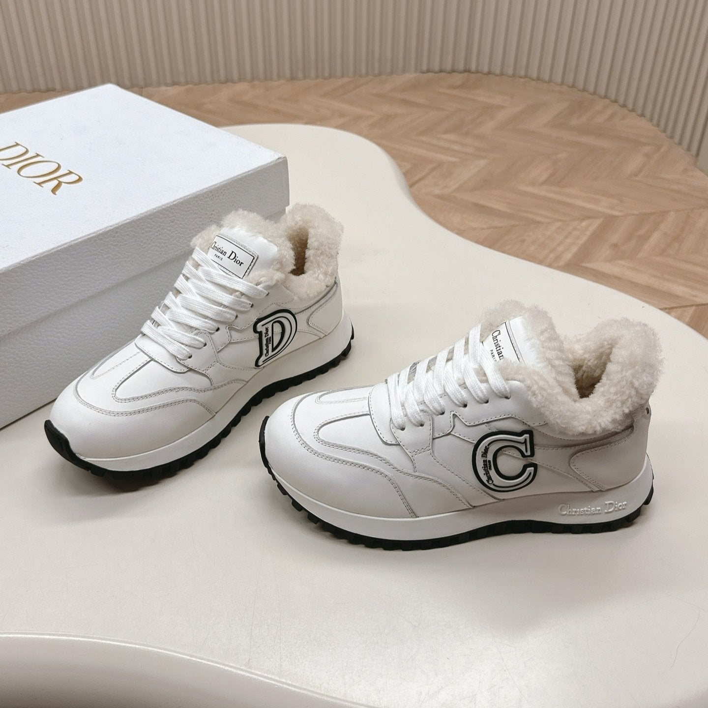 DIOR C'est DIOR Sneaker Fleece Lining White Lambskin