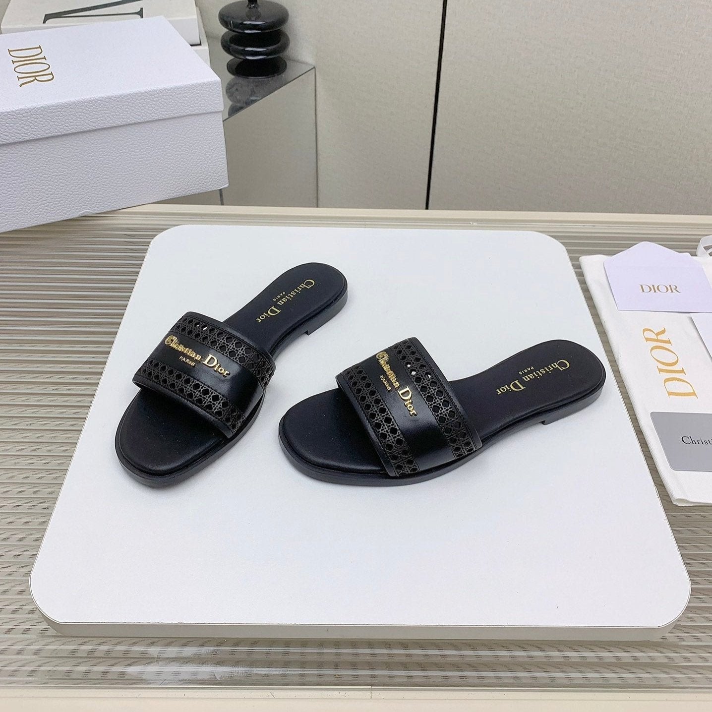 DIOR D-Lane Slide In Black Cowhide 106281