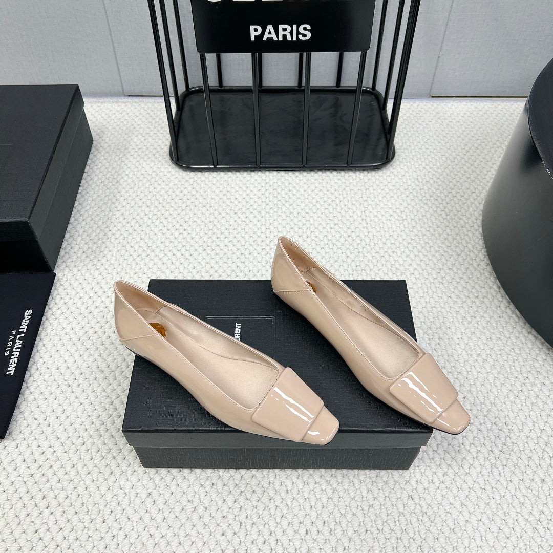 Saint Laurent POPPY BALLET FLATS IN BEIGE GLOSSY LAMBSKIN