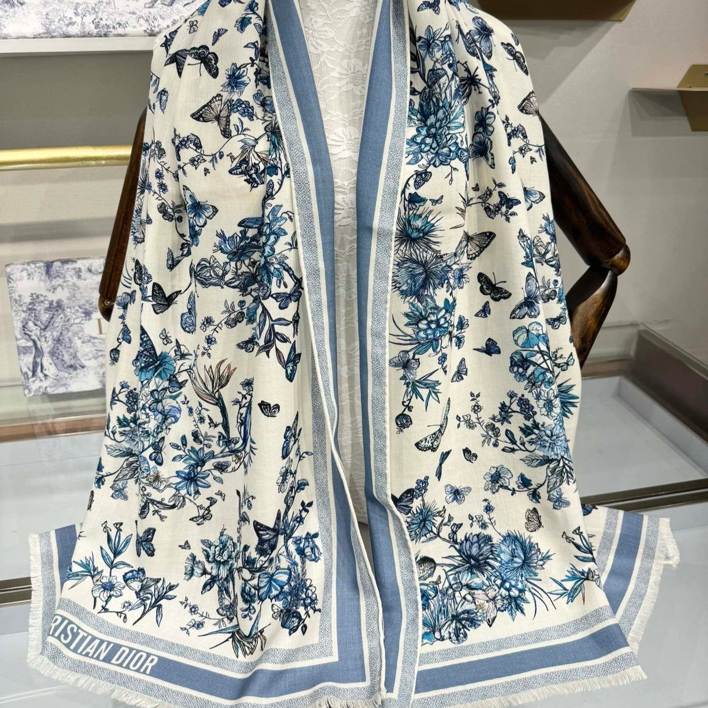 DIOR SCARF 180 CM IN WHITE MIX LIGHT BLUE CASHMERE AND SILK 408420
