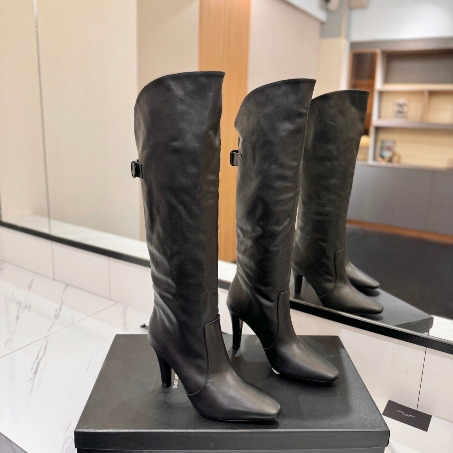 Saint Laurent CLASSIC HIGH KNEE BOOTS IN BLACK CALFSKIN