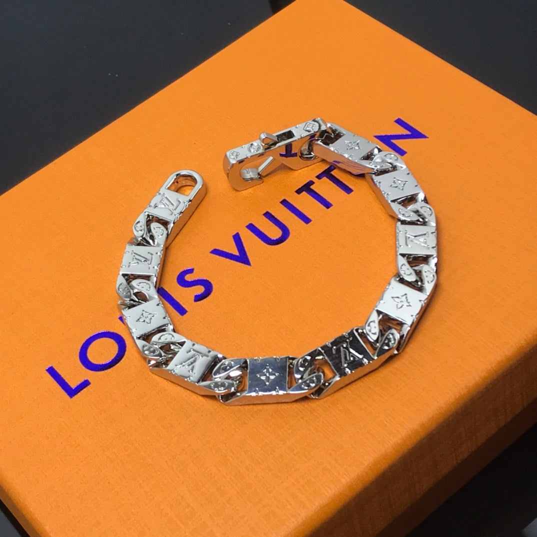 Louis Vuitton CHAIN LINK MONOGRAM SILVER BRACELET