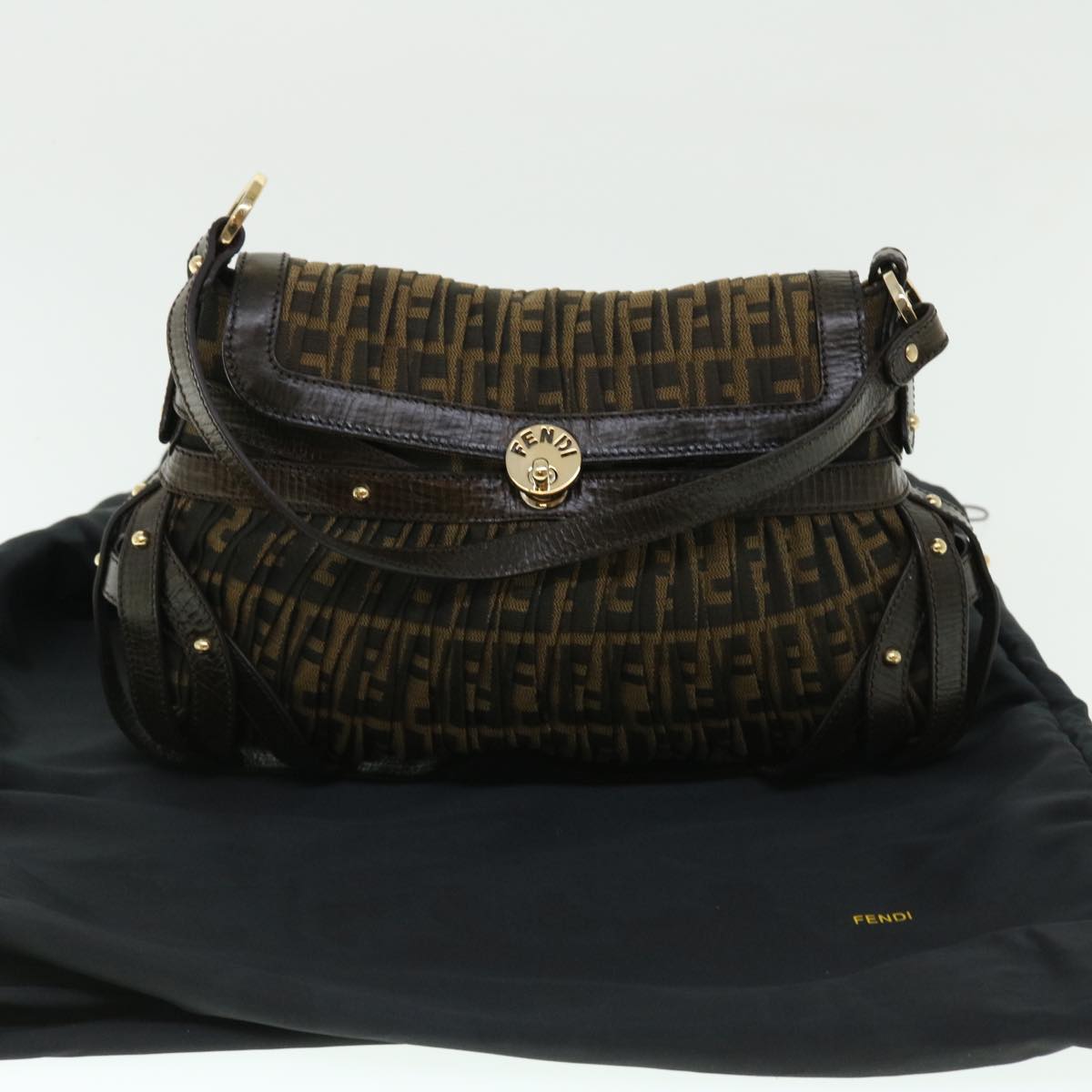 FENDI Zucca Canvas Turn Lock Shoulder Bag Black Brownyk8162