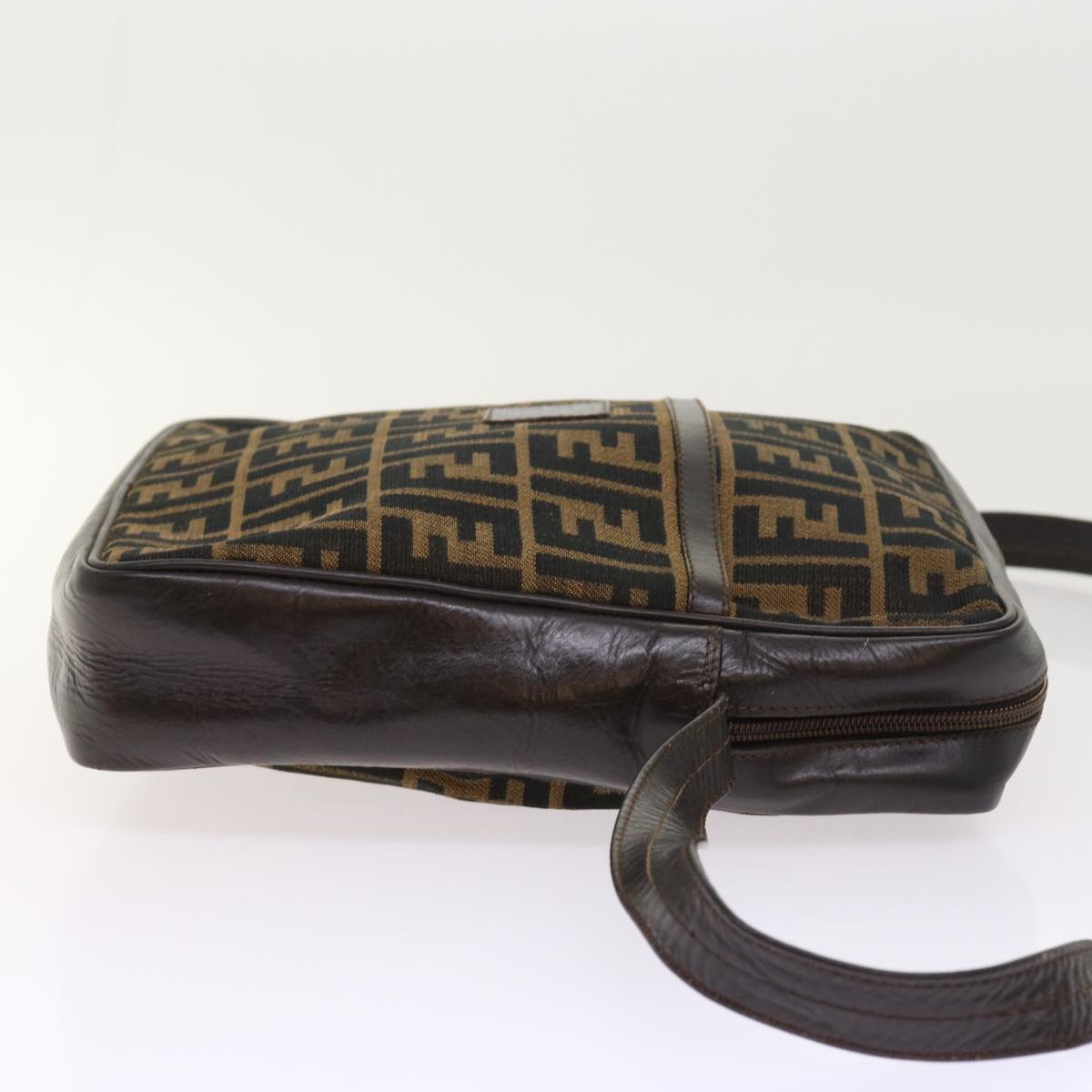 FENDI Zucca Canvas Shoulder Bag Vintage Brownyk8520