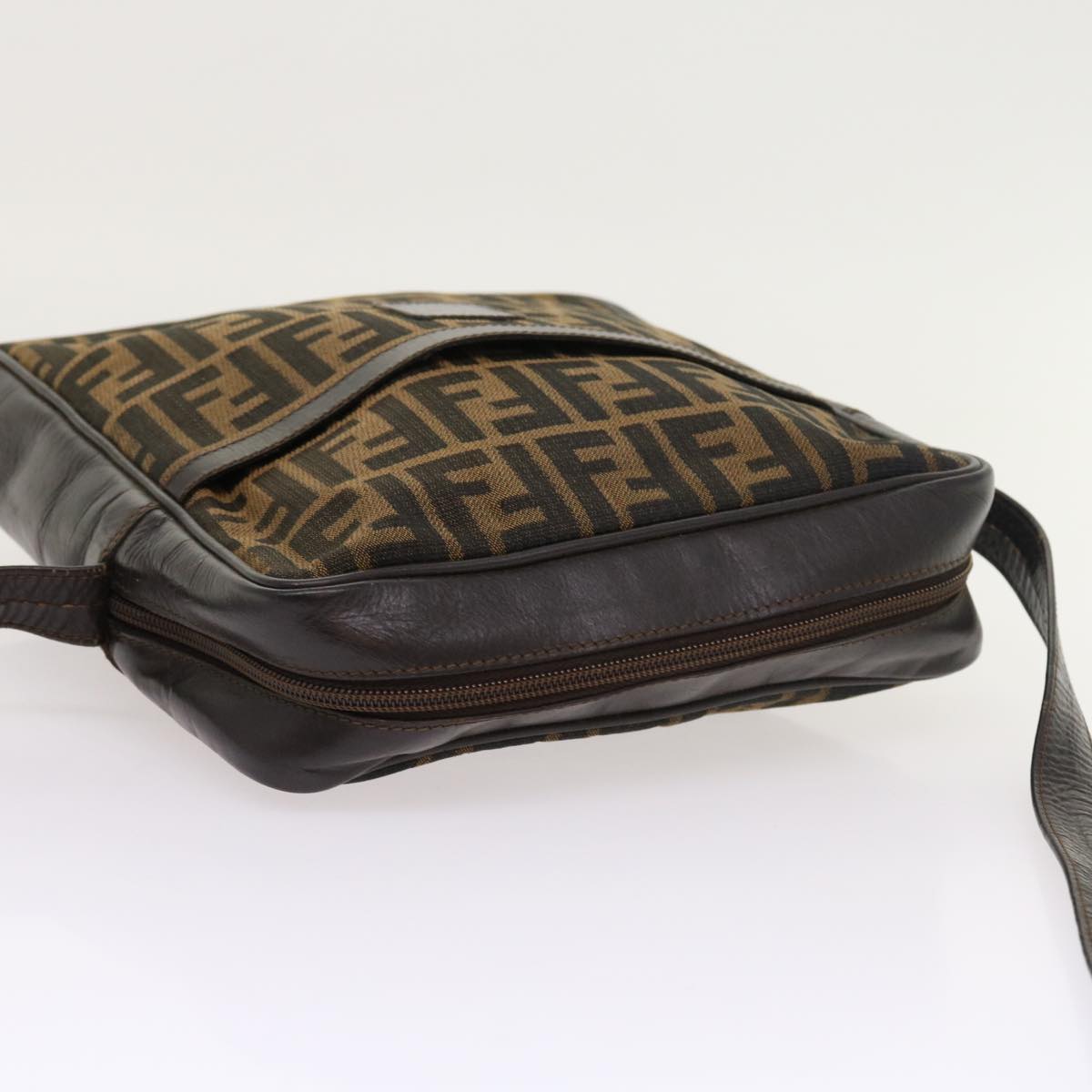 FENDI Zucca Canvas Shoulder Bag Vintage Brownyk8520