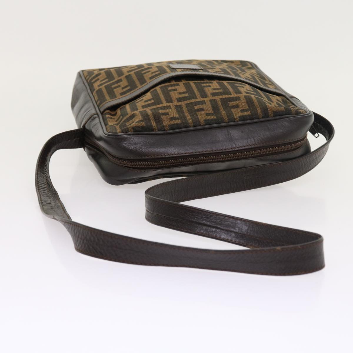FENDI Zucca Canvas Shoulder Bag Vintage Brownyk8520
