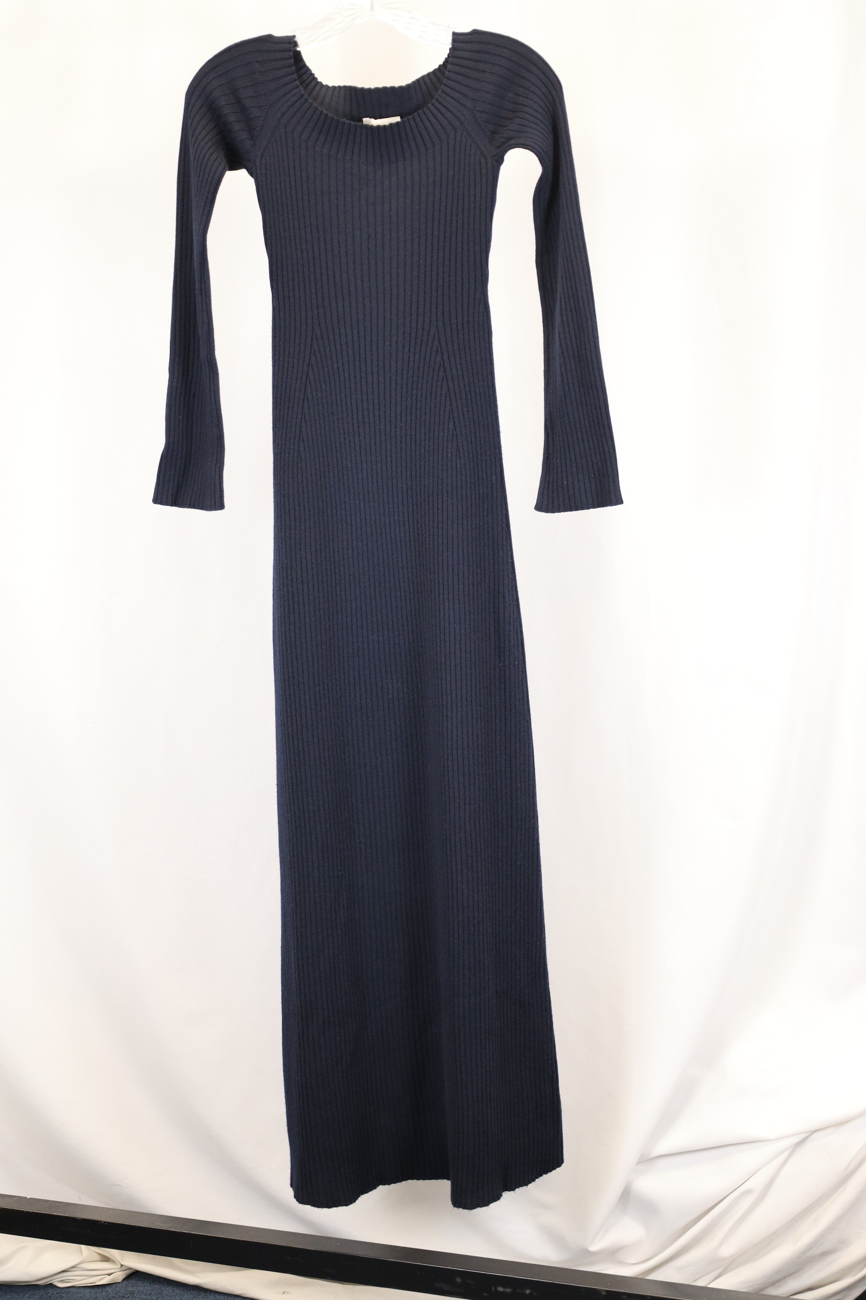 Chloe Ribbed Knit Dress in Navy Blue Wool