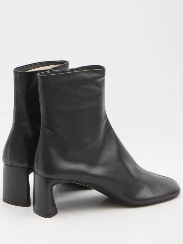 Balenciaga Duty Free 60mm boots